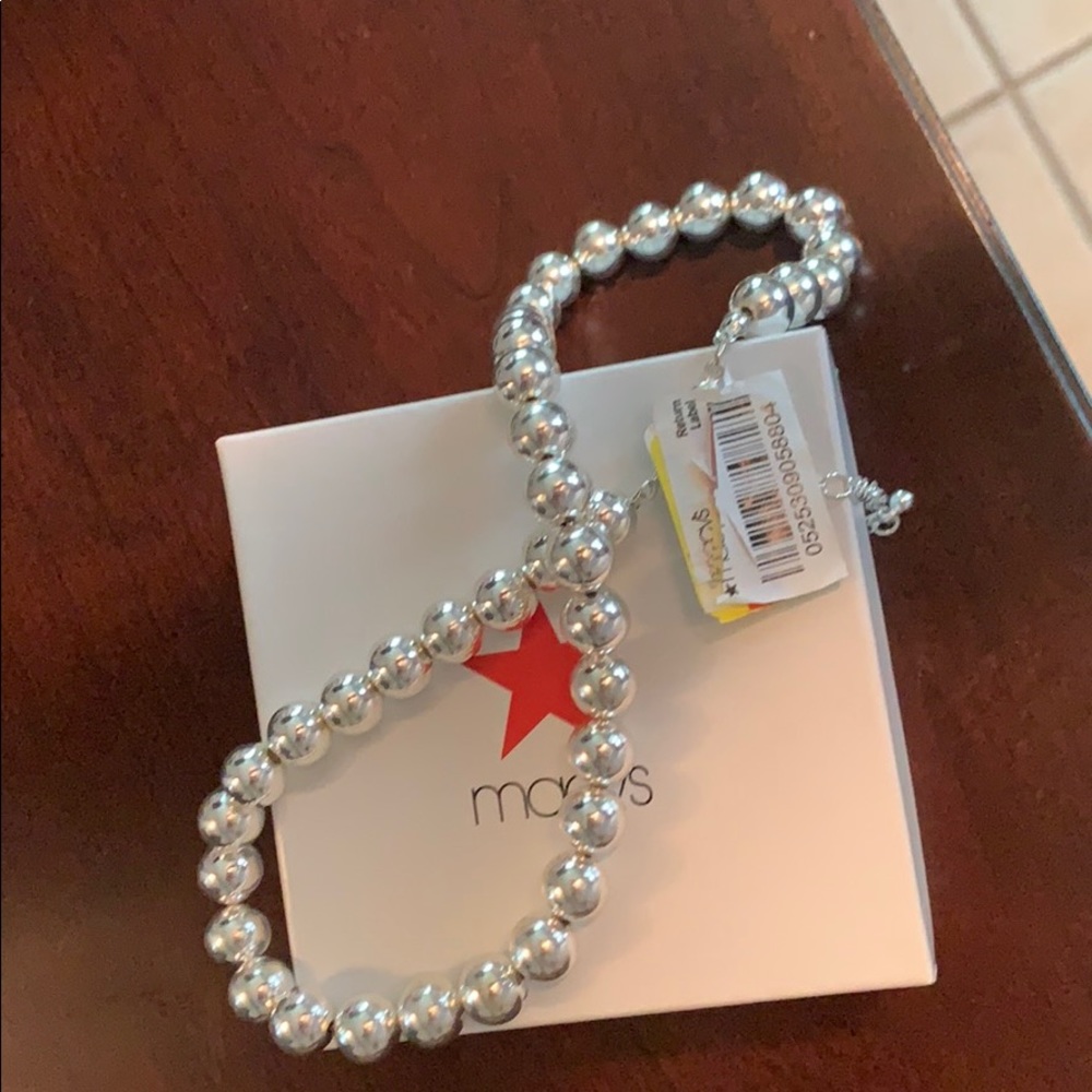 Macy’s silver pearls new